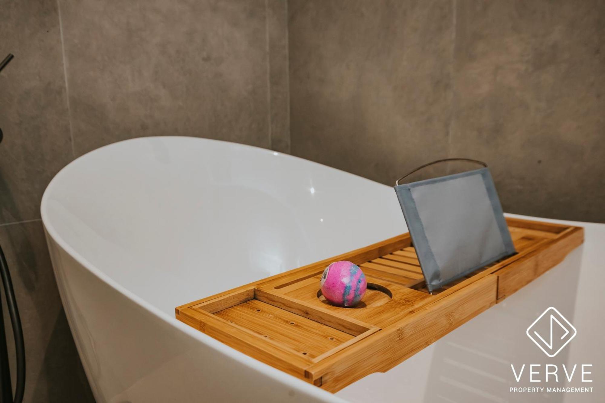 Ipoh Tiga Private Pool Villa 5B3B By Verve Екстериор снимка